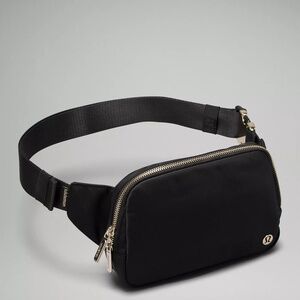 Lululemon everywhere belt bag 2L -  Black